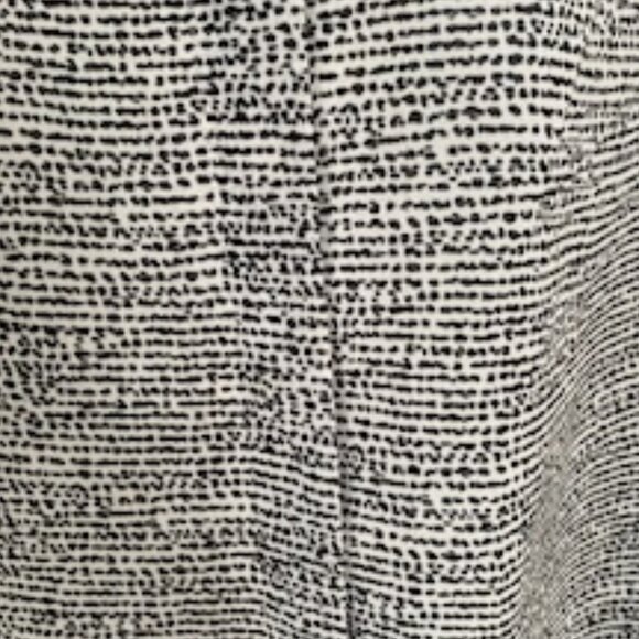 H&M Women's V-Neck Black and White Polyester Blouse, Size 4 - Picture 3 of 7